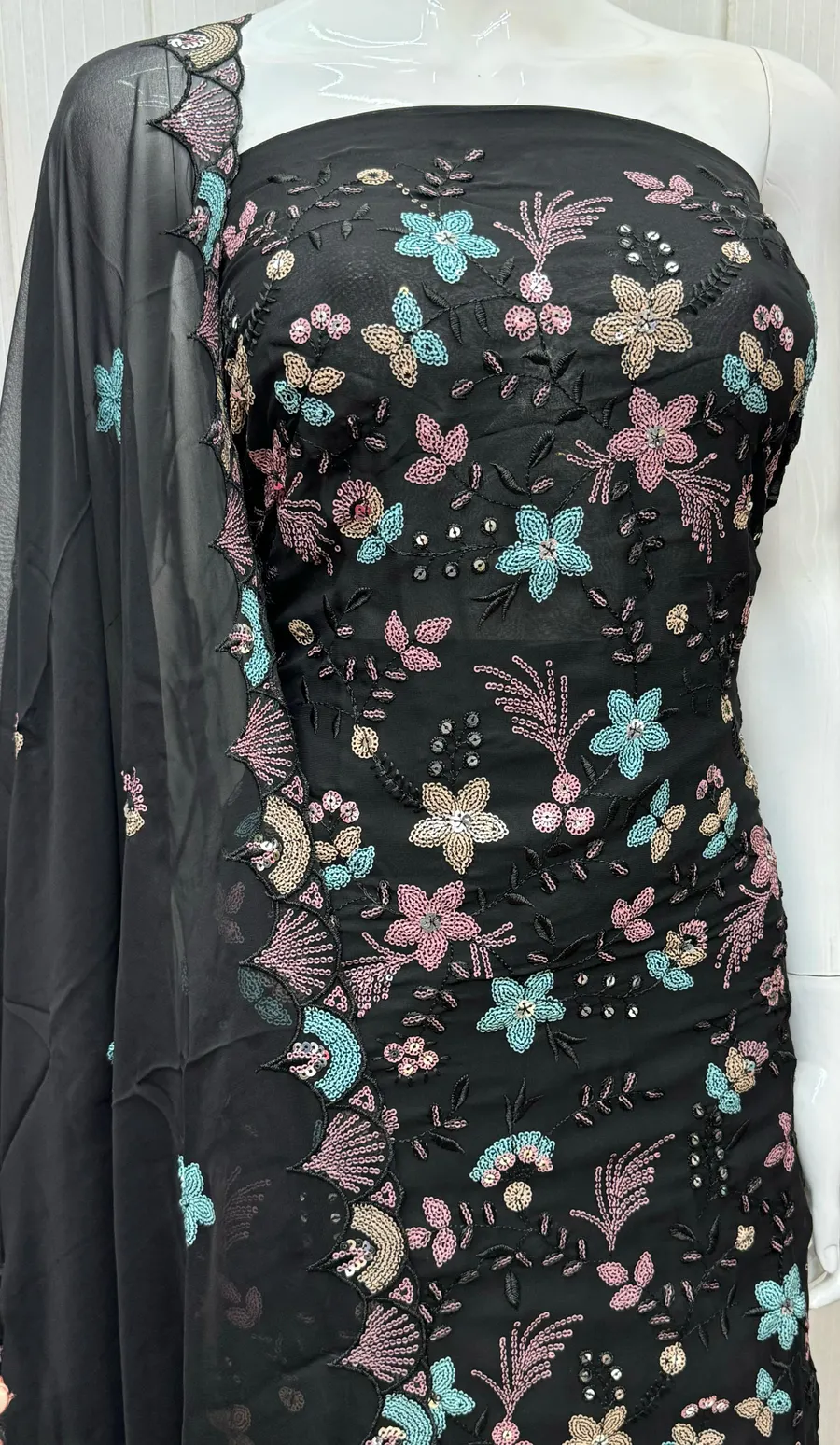 Blockbuster Hit Collection – Elegant Georgette Silk Ensemble